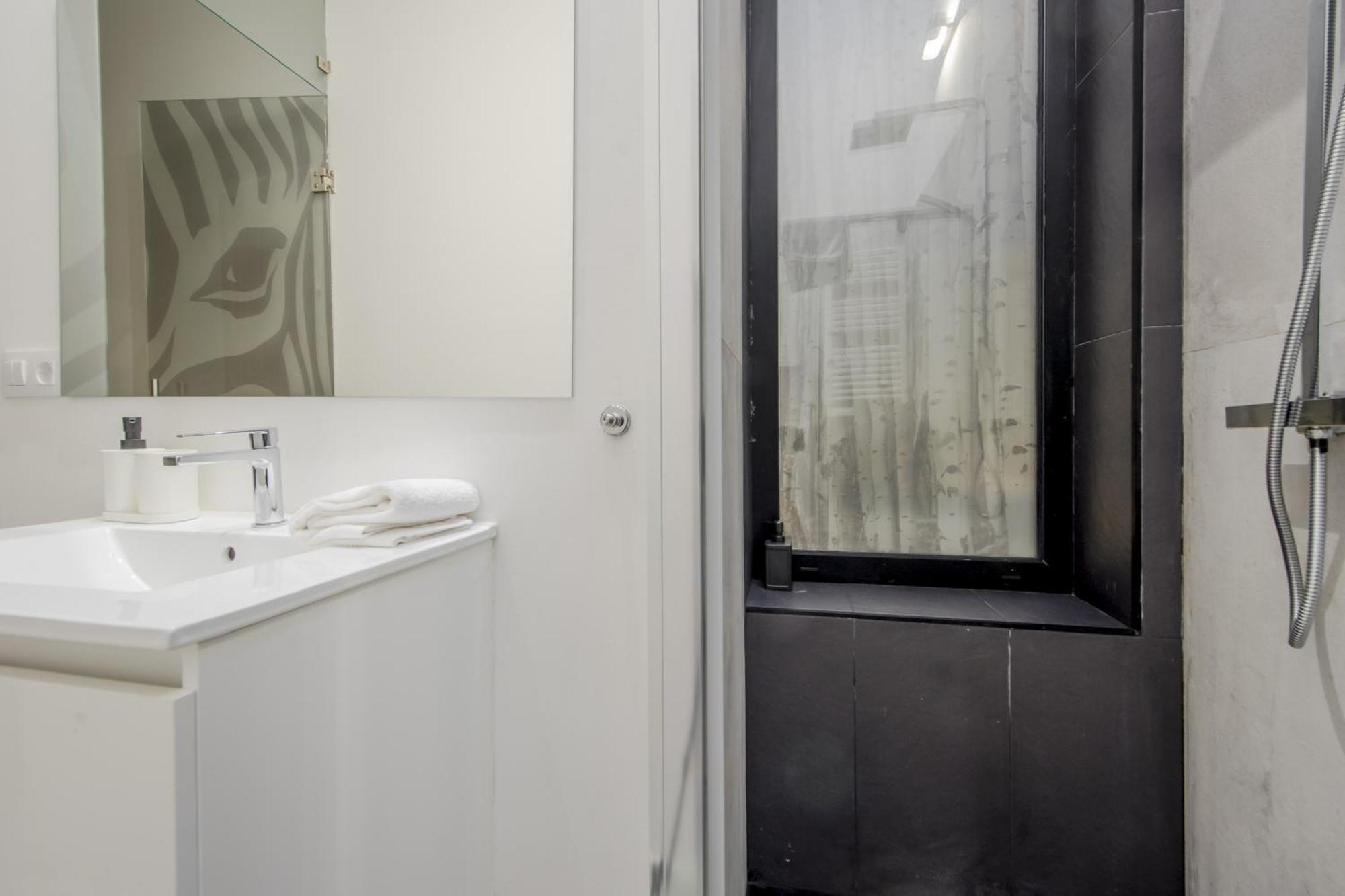 Apt Con Estilo - 5Pax En Zona Tirso-Centro E1 Madrid Eksteriør billede